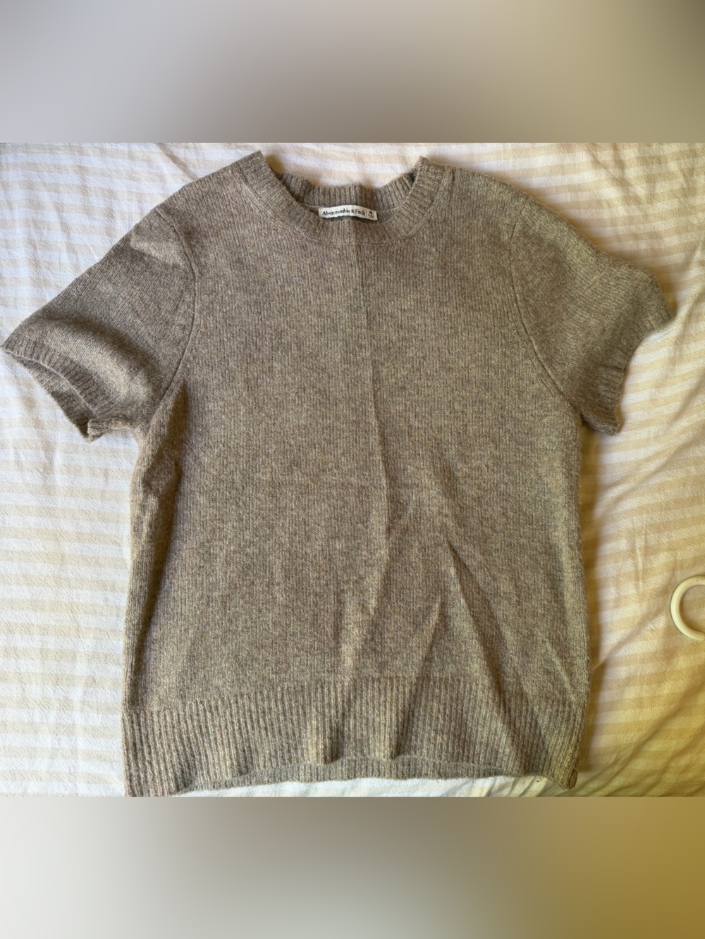 Abercrombie & Fitch Short Sleeve Crewneck Short Sleeve Sweater